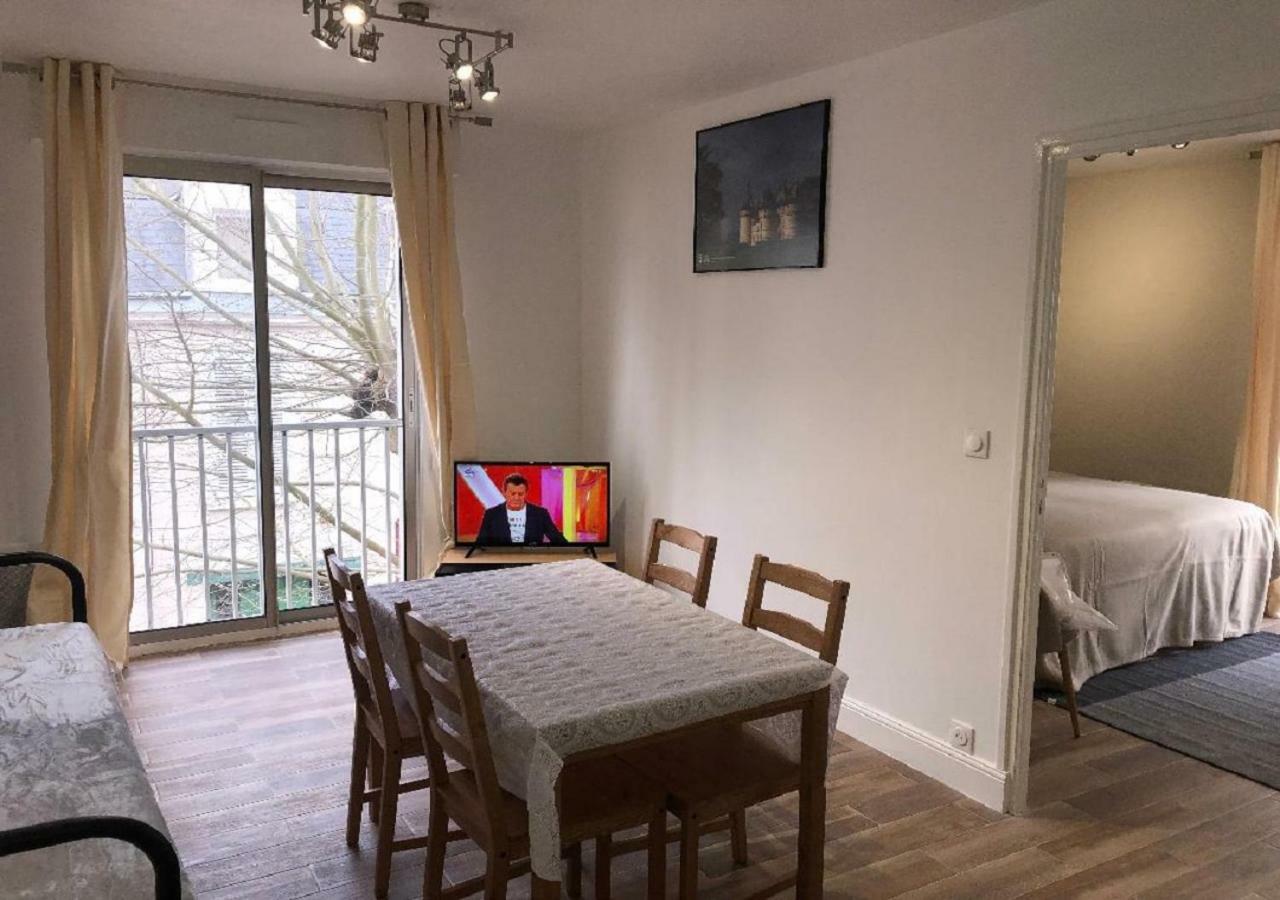 Rives De Loire Parking Gratuit Apartment *